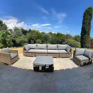 castellaras-le-vieux.fr-provencehotel.com/